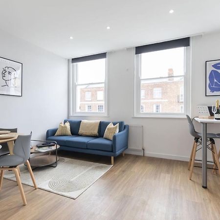 Beautifully Presented Newly Renovated City-Centre Apartment In Cheltenham Zewnętrze zdjęcie